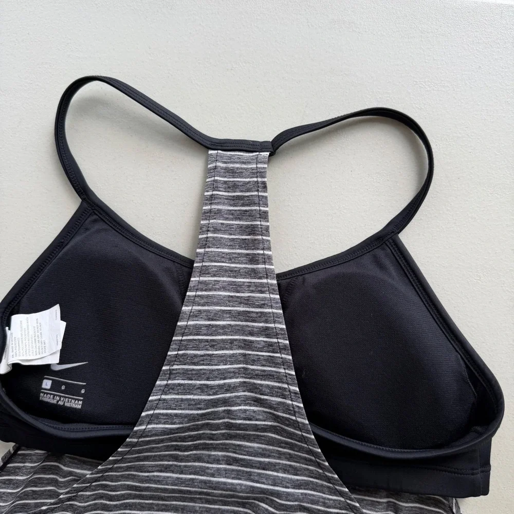 Nike Women L Grey Black Heather Stripe Layered Sport T-Back Tankini Top NESS8216